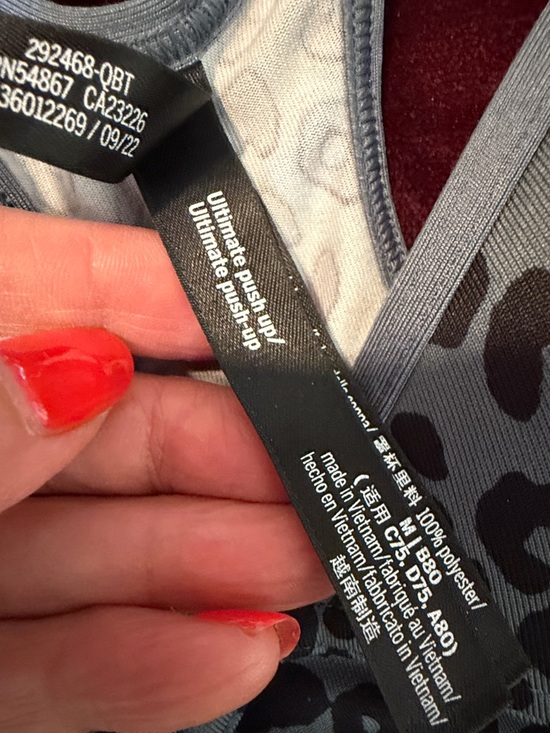 PINK Victoria's Secret Sports Bras - Leopard Print, Pink, and Taupe - Picture 3 of 11